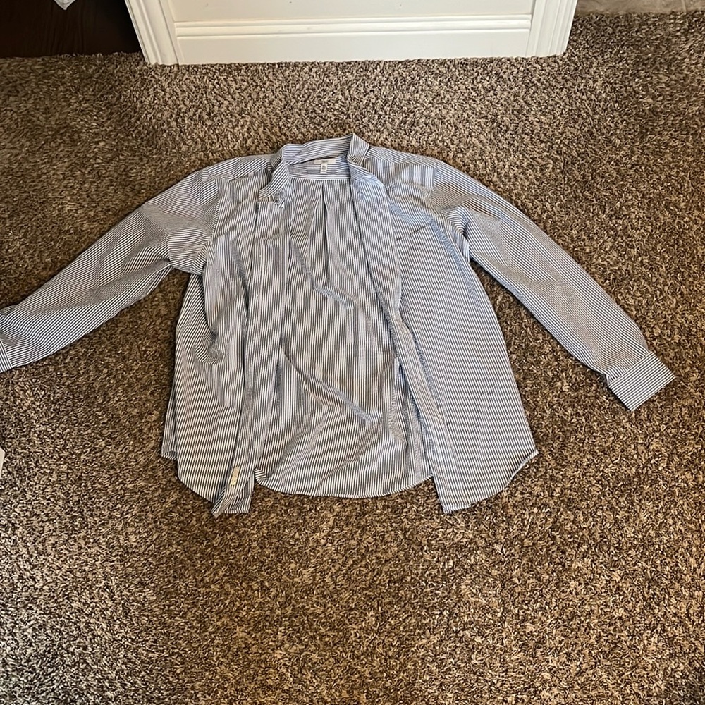 CROFT AND BARROW BLUE LONG SLEEVE STRIPED